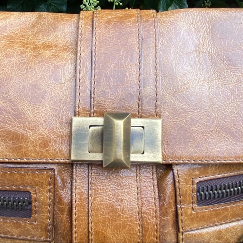 NEW!  LANVIN Hero Brown Leather Shoulder Bag With Chained Straps - Picture 4 of 13